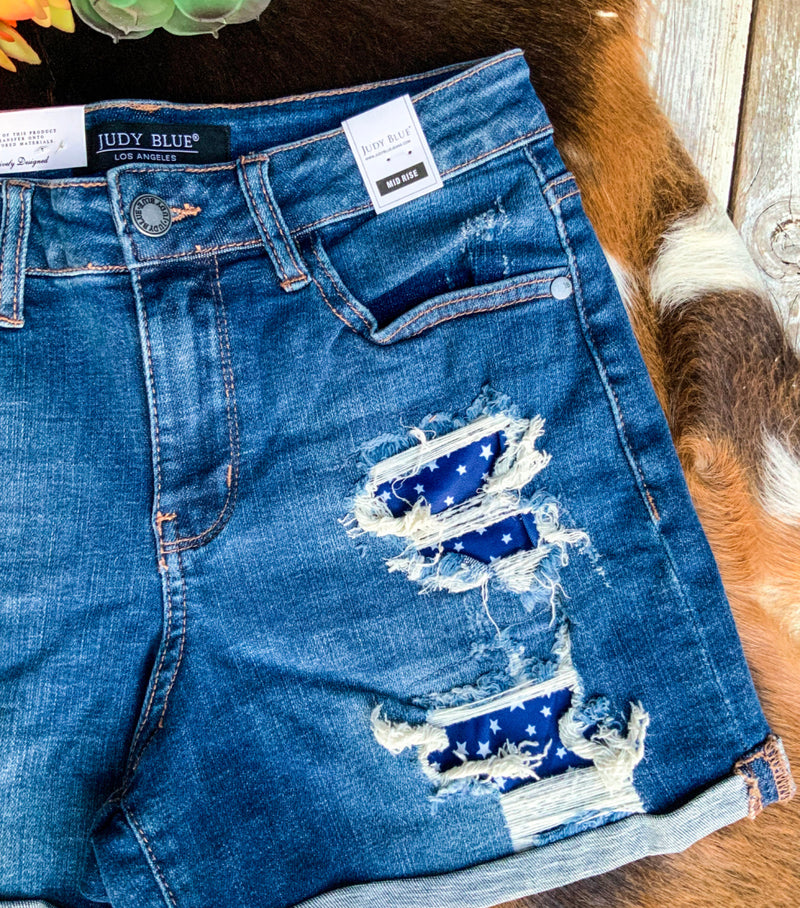 Judy Blue Medium Wash Star Patch Cuff Shorts 150061